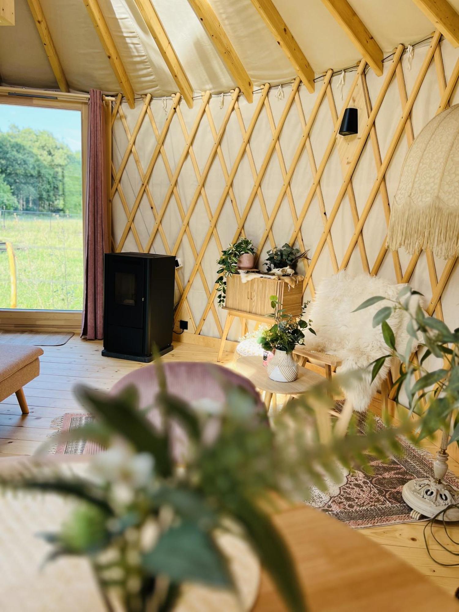 Magnolia Hoeve - Unieke Bestemming Voor Paardenliefhebbers En Bijzondere Overnachtingen In De Natuur Ledeacker Экстерьер фото